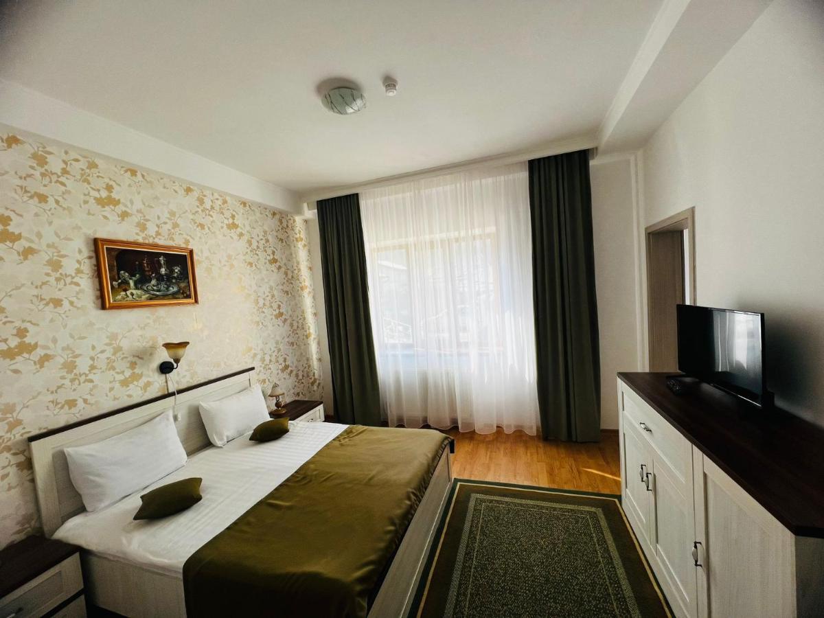 Hotel Suprem Baile Olanesti Ngoại thất bức ảnh